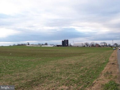 19419 Air View Rd, Hagerstown, MD 21742 - photo 4