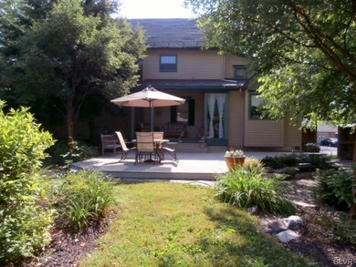 301 Walnut St, Walnutport, PA 18088 - photo 4