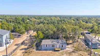 107 Los Cueva Rd, Elgin, TX 78621 - photo 7