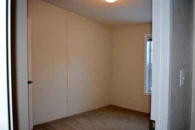 15 S Main St, Seabrook, NH 03874 - photo 7