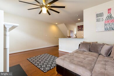 8203 Gibbs Way, Hyattsville, MD 20785 - photo 4