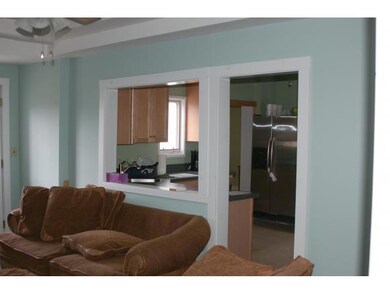 43 Railroad St, Lancaster, NH 03584 - photo 3