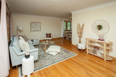 4042 39th Place, Des Moines, IA 50310 - photo 4