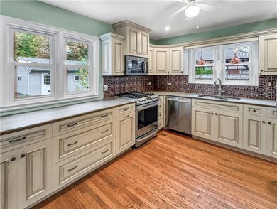 2421 Western Ave, Mattoon, IL 61938 - photo 4