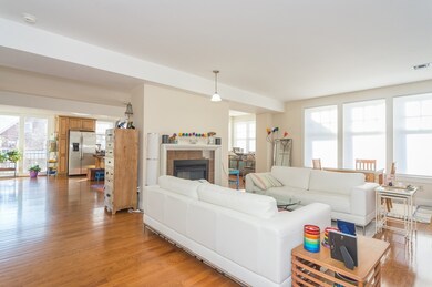 53 Winslow Rd unit A, Brookline, MA 02446 - photo 3
