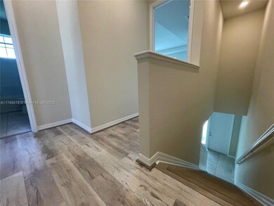 1300 Eucalyptus Dr unit 1, Hollywood, FL 33021 - photo 6