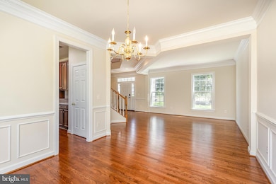 19176 Potomac Crest Dr, Triangle, VA 22172 - photo 6