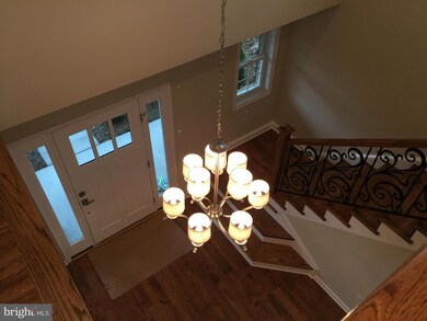 649 Tudor Dr, Hagerstown, MD 21742 - photo 3