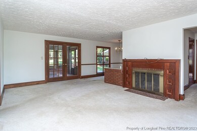 2712 Morganton Rd, Fayetteville, NC 28303 - photo 5