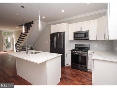 1431 S Taylor St, Philadelphia, PA 19146 - photo 6