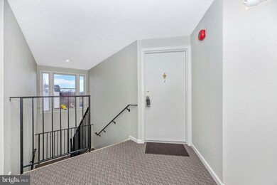 817 Stratford Way unit J, Frederick, MD 21701 - photo 4