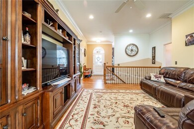 2711 Daffodil Ct W, Columbus, IN 47201 - photo 6