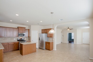 10842 Mustang Oak Dr, San Antonio, TX 78254 - photo 3