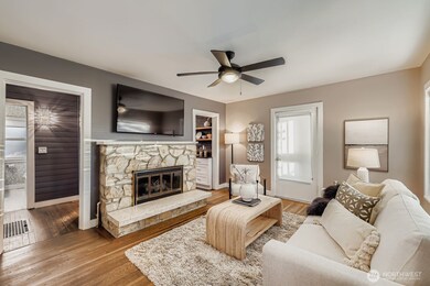 5606 46th Ave SW, Seattle, WA 98136 - photo 3