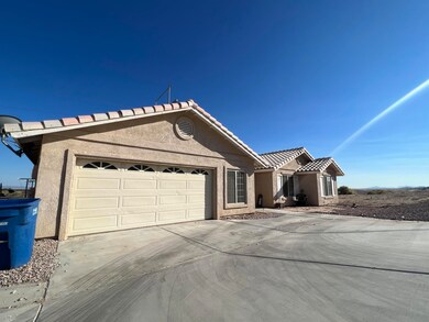 2240 Dekens Ct, Blythe, CA 92225 - photo 4