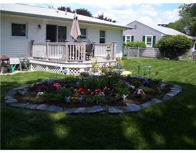 44 Gillooly Dr, Warwick, RI 02888 - photo 3