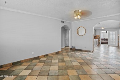 404 Kelvin Ave, El Paso, TX 79915 - photo 3