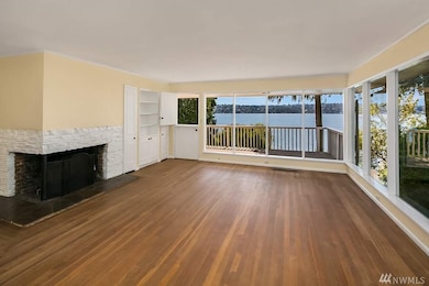 8251 W Mercer Way, Mercer Island, WA 98040 - photo 5