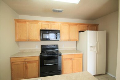 219 N Denton St unit 201, Weatherford, TX 76086 - photo 2