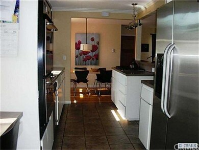 Kitchen / Dining