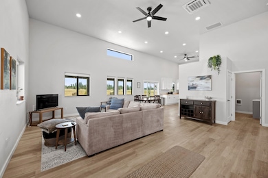 21608 S Mill Rd, Spangle, WA 99031 - photo 6