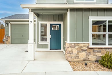 2755 SW Greens Blvd unit 3, Redmond, OR 97756 - photo 4