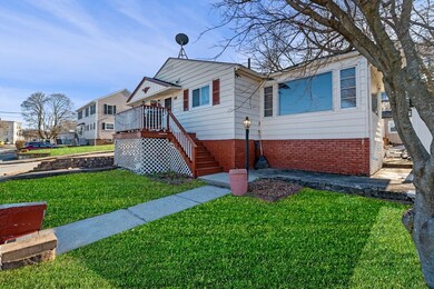 68 Wesley St, Lawrence, MA 01841 - photo 4