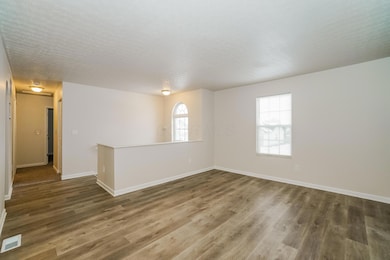 004-photo-living-room-14268535