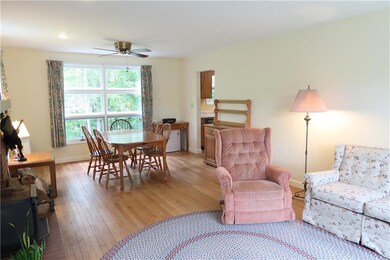 4 Appletree Ln, Manchester, ME 04351 - photo 4