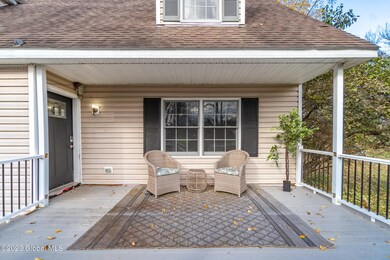 1124 Creek Rd-2