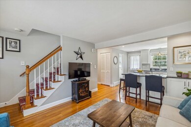 98 Cedar St unit 28, Wakefield, MA 01880 - photo 5