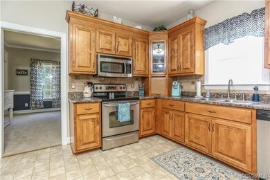 14900 Pleasant Grove Dr, Disputanta, VA 23842 - photo 5