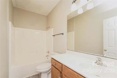 741 Sir Raleigh Dr, Concord, NC 28025 - photo 3