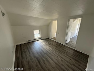 124 N Warren St, South Lyon, MI 48178 - photo 5