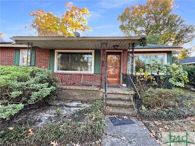 327 E 60th St, Savannah, GA 31405 - photo 2