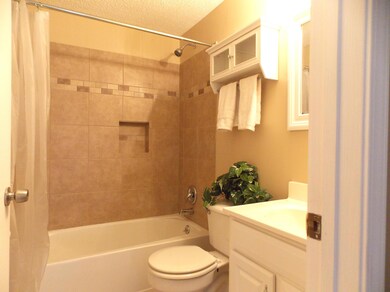 hollow runbath
