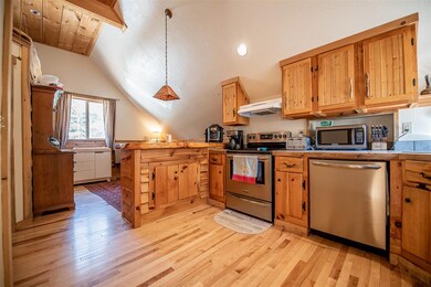 523 Nh Route 132 N, New Hampton, NH 03256 - photo 3