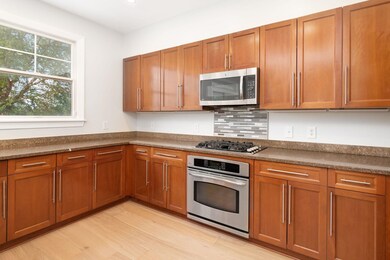 18 Constitution Way unit TH, Jersey City, NJ 07305 - photo 7