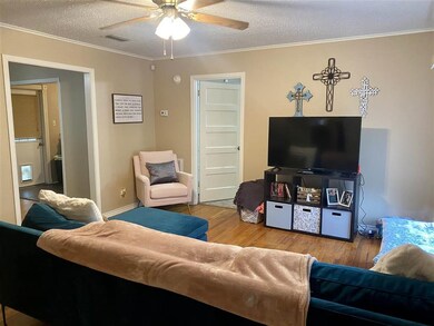 307 W 41st St, Texarkana, TX 75503 - photo 3