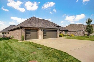 885 E Emerald Terrace, Nixa, MO-3