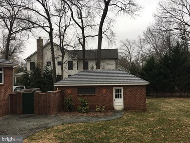 7724 Lee Ave, Alexandria, VA 22308 - photo 5