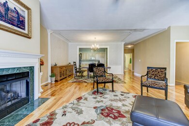 _MG_7677_78_79_80_81Interior