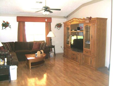 6327 E Casper St Jan 2-16 002