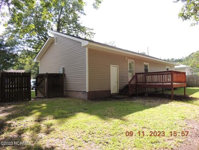 3 Lakewood Ct, Jacksonville, NC 28546 - photo 4