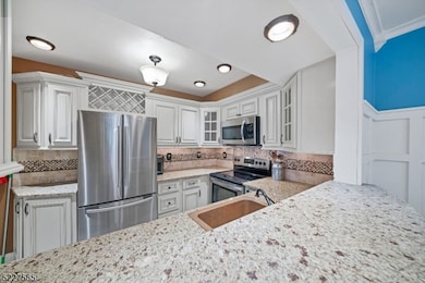 21 Owl Ct unit 21, Three Bridges, NJ 08887 - photo 4