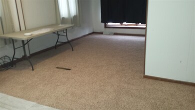 3105 Mcclain Dr, Cedar Falls, IA 50613 - photo 6