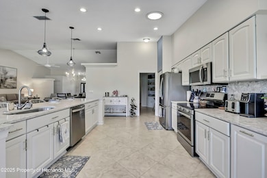 2368 Fairskies Dr, Spring Hill, FL 34606 - photo 3