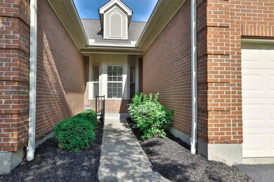 6533 Foxtail Ln, Liberty Township, OH 45044 - photo 3