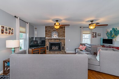 5107 Barry Ln FK-13