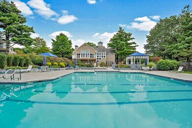 75 Bradford Commons Ln unit 75, Braintree, MA 02184 - photo 5